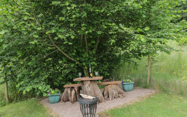 Woods Edge