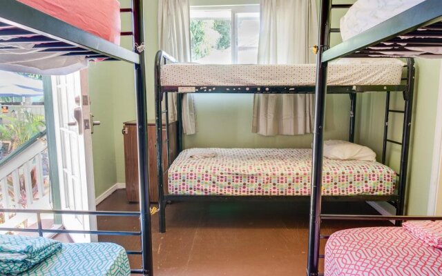 Lahaina's Last Resort Hostel