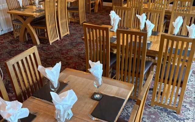 The Three Wheat Heads Inn