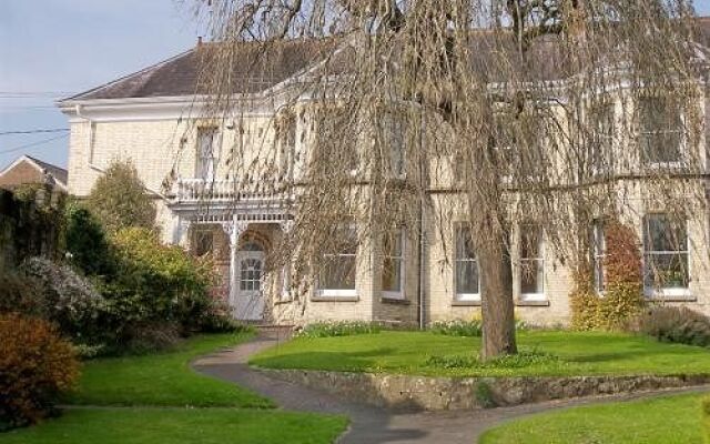 Ashley House Bed and Breakfast