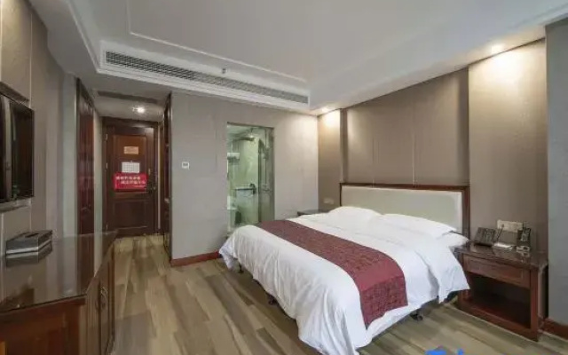 Xuri Dongfang Grand Hotel