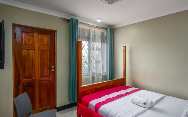 Palm Gardens and Guest House