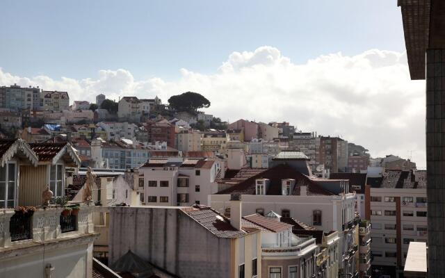 Lisbon Suite Home