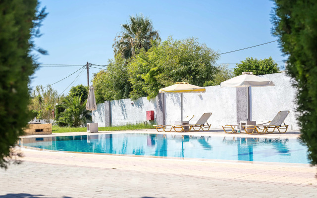 Maroula Studios