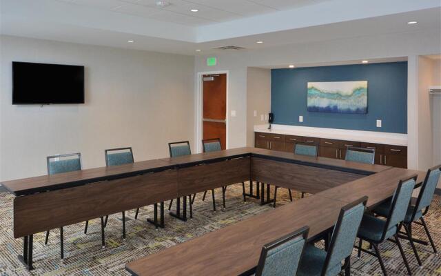 Hampton Inn & Suites by HIlton Charlotte North I 485