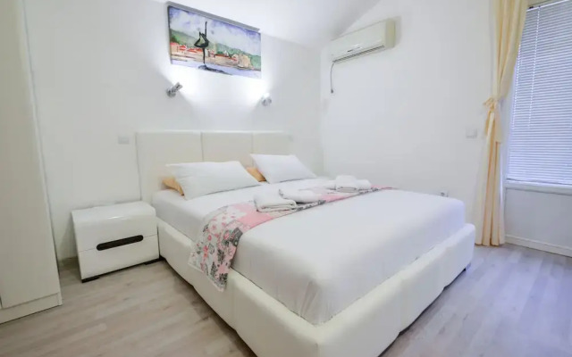 Apartments Cenic