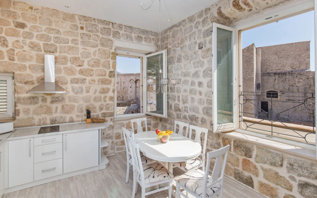 Lausion Apartment