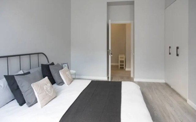 Апартаменты Скайлайт на улице Малая Московская