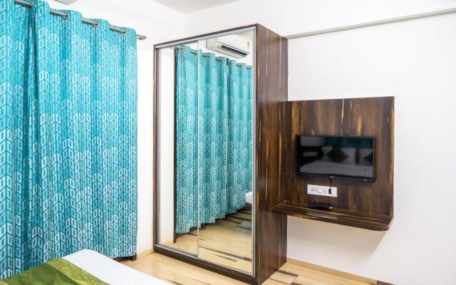 OYO 9738 Hotel House Khas Suites