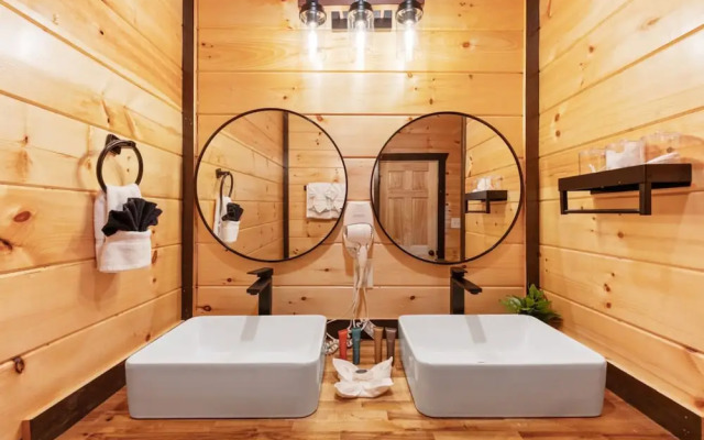 Mountain Majesty By Ghosal Luxury Lodging