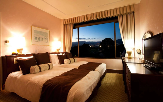 Gamagori Classic Hotel