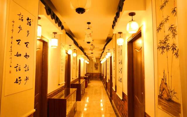 International Fairy View Hostel - Airport