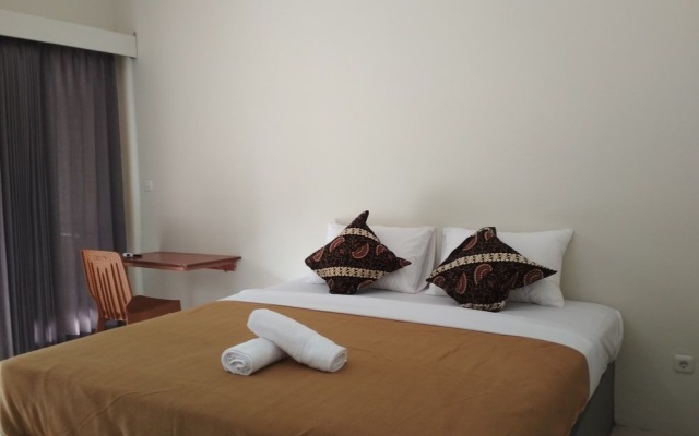 OYO 1662 Zury Homestay – Guest Rooms – Kuta
