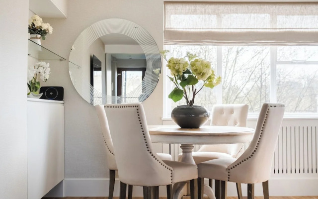 Luxury 3 Bedrooms Flat in Central London