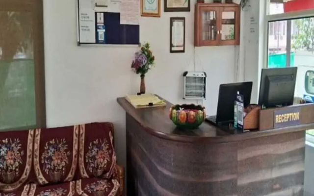 Hotel Aviral Ganga