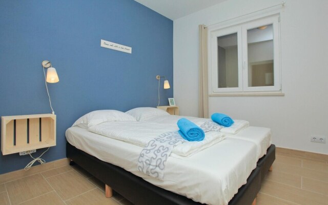 Stunning Home in Prigradica With Jacuzzi, Wifi and 8 Bedrooms