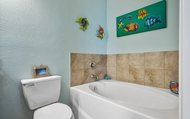 Outlaw's Inn 3 Bedroom Home