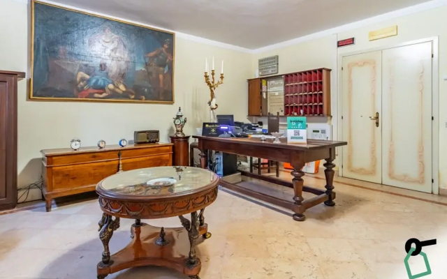 HOTIDAY Room Collection - Ferrara