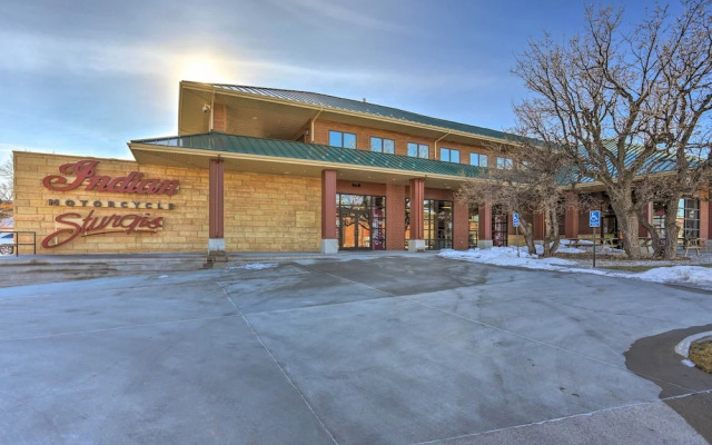 Main Street Strugis Apt w/ High-end Features