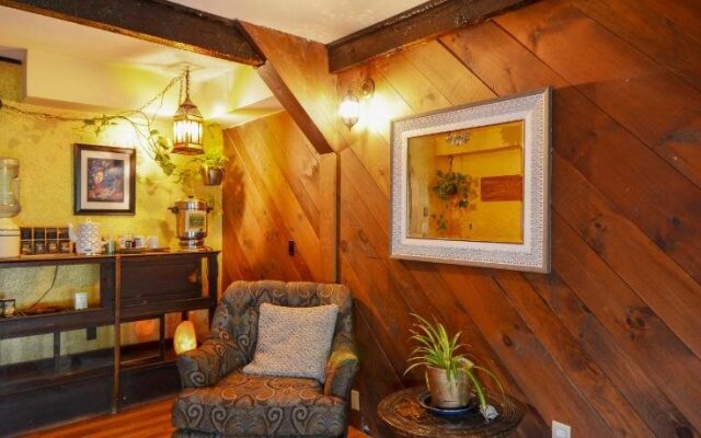 Lotus Mountain Retreat