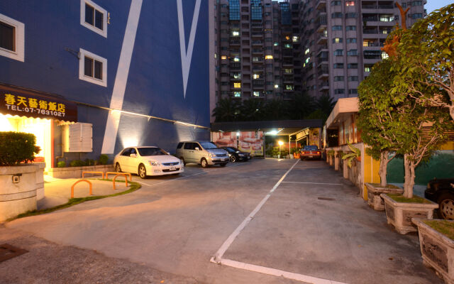 Spring Art Hotel