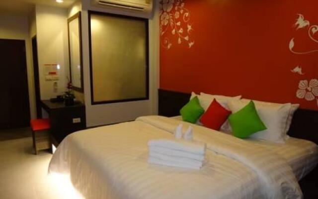 V2 Seagate Hip Hotel