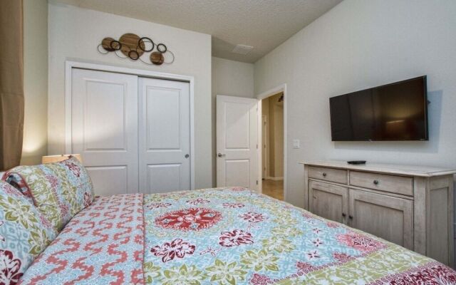 Solterra - 5 Bedrooms Townhome w/Spashpool-7041SR