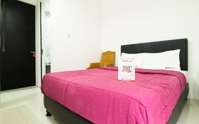 RedDoorz Apartment @ Cilandak