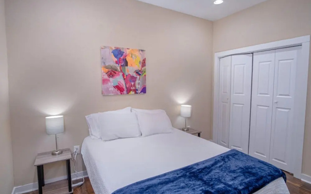 Fabulous Newly Renovated 1br/1ba Near Downtown