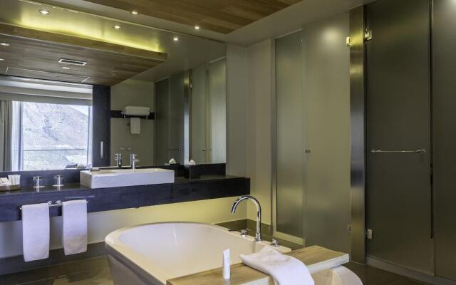 Hotel del Valle, Enjoy Santiago