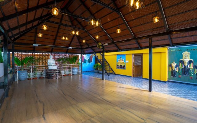 Royal Tusker Luxury Service Apartments