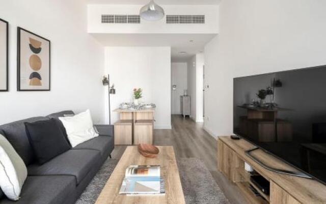 Marina Residence Tower B