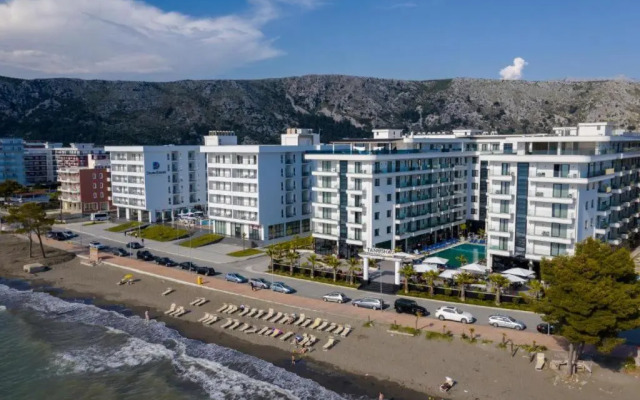 Tanushaj Beach Resort