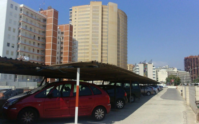 Blue Sky Apartment