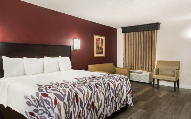 Red Roof Inn Tupelo