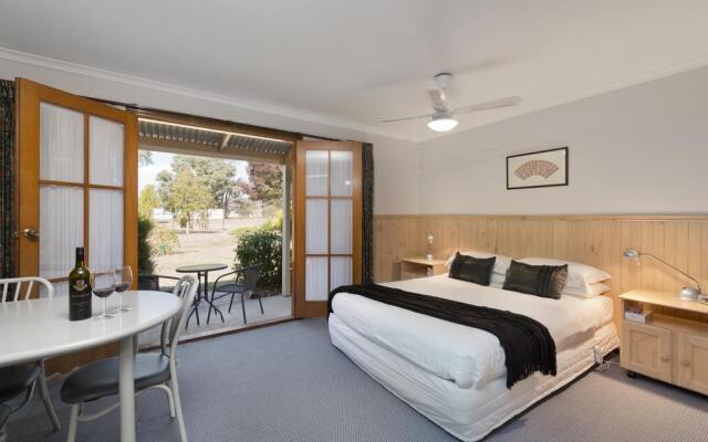 Summerfield Winery and Accommodation