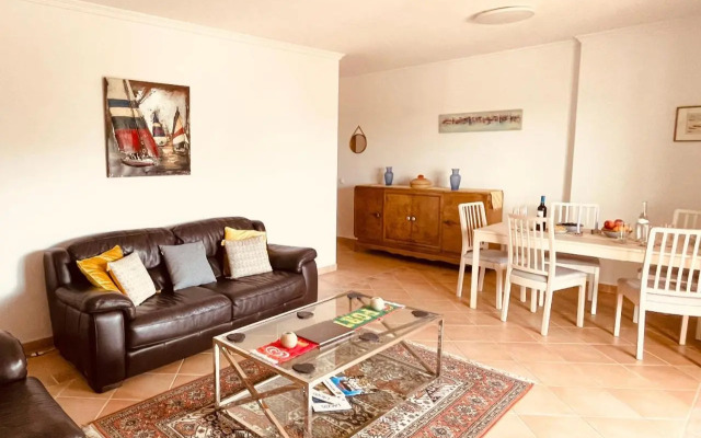 Muralha Residence