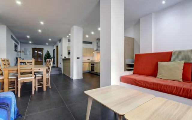 Wonderful views in luxury apartment
