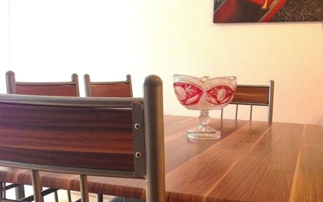 BNB near Brandenburg Gate