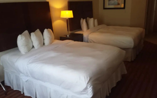 Sigma Inn & Suites Hudson's Hope