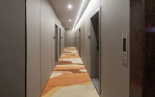 Lin Hai Hotel
