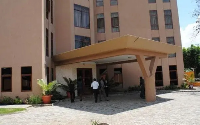 4Js Hotel and Tours