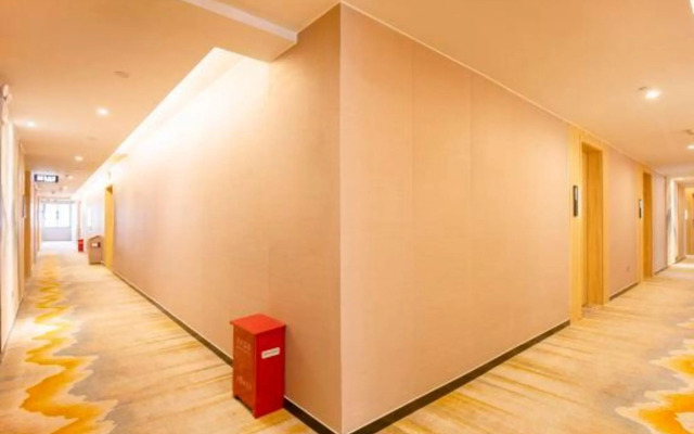 Qingmu selection Hotel (Quanjiao Ronghui Plaza store)