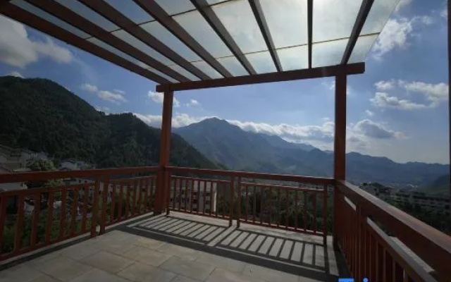 Shanjinyi Farmhouse