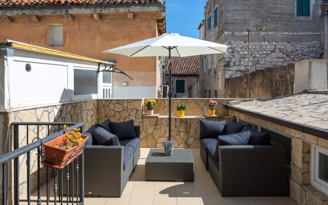 2 - Luxury Studio With Terrace in Heart of Split