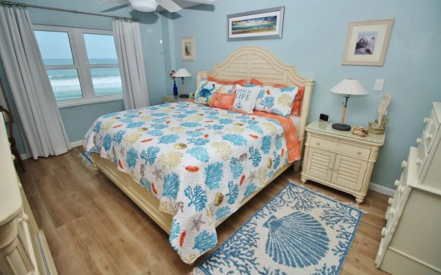 Ponce de Leon Towers 702