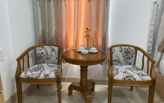 Blue S Hotel & Apartment