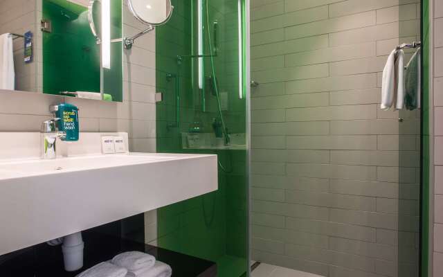 Park Inn by Radisson Dubai Motor City