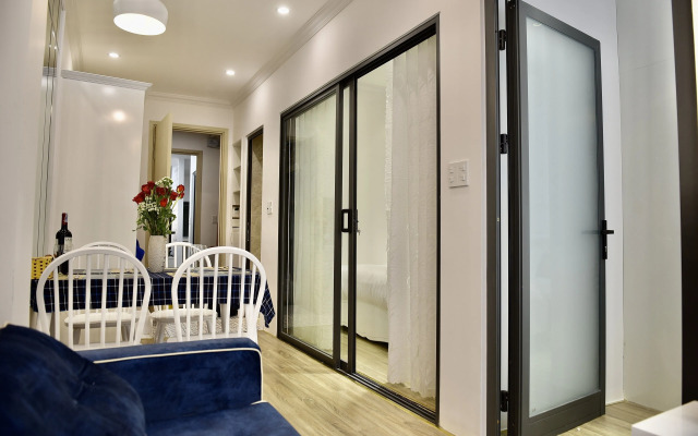 New Luxury Apartment in City Center