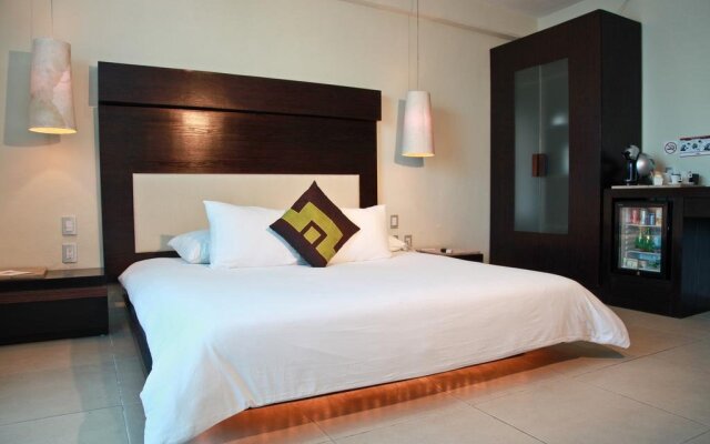 Hotel El Punto Boutique & Beach Club